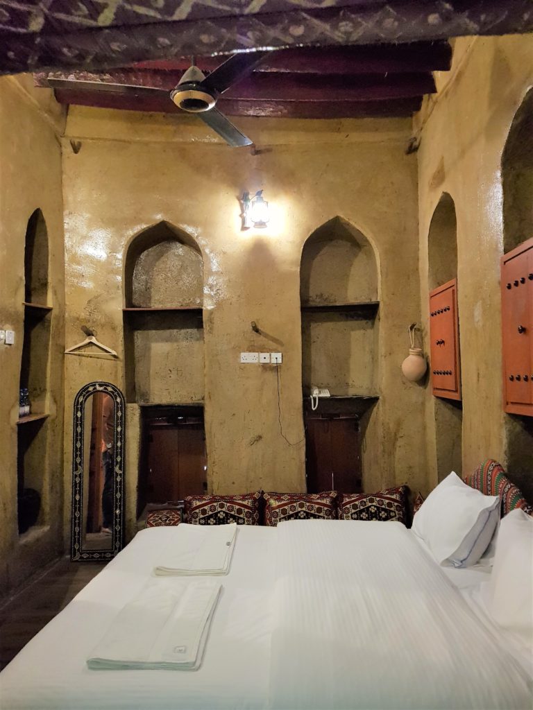 Oman kleines Hotel Zimmer Privathotel