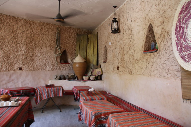 Restaurant Misfah Old House kleines Hotel Oman