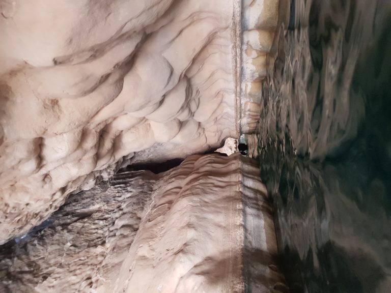 Wadi Shab Oman Höhleneingang