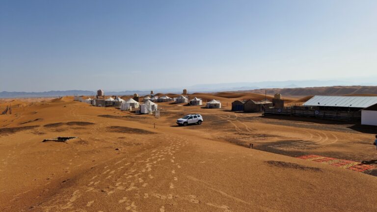 Al Sarmadi Desert Camp Oman Wahiba