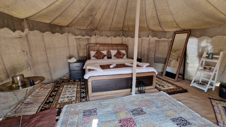Al Sarmadi Desert Camp Oman Wahiba Zelt