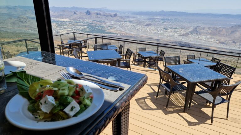 The View Oman Hamra kleines Hotel Restaurant