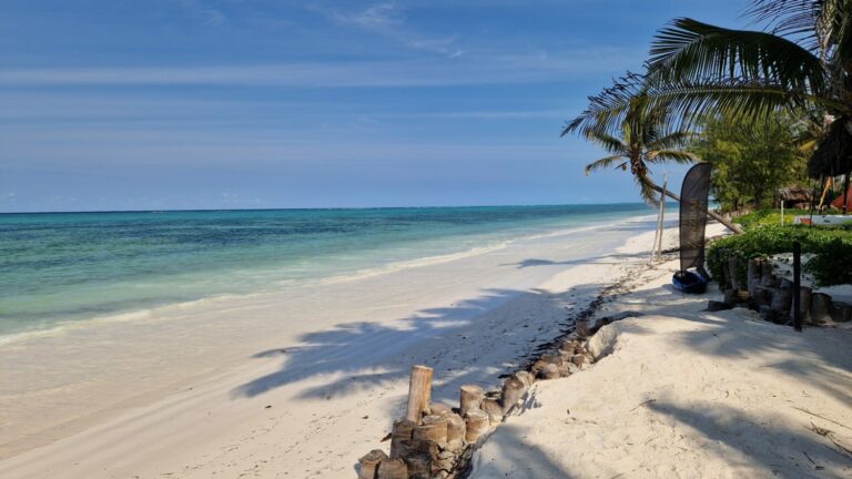 Breezes Beach Club and Spa Zanzibar Strand
