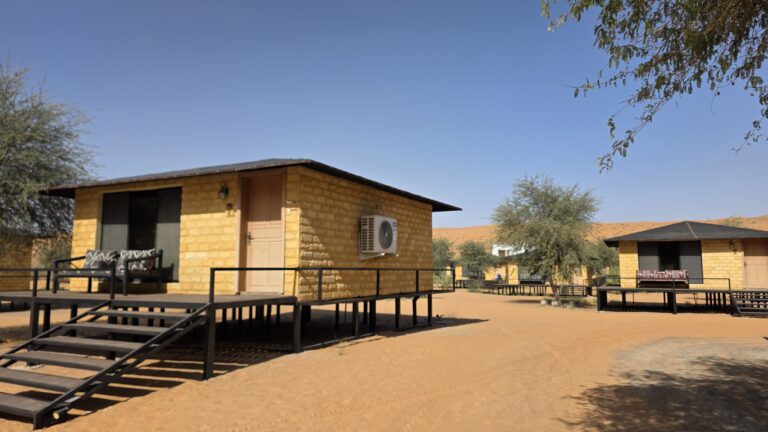 Arabian Oryx Camp Oman Suite