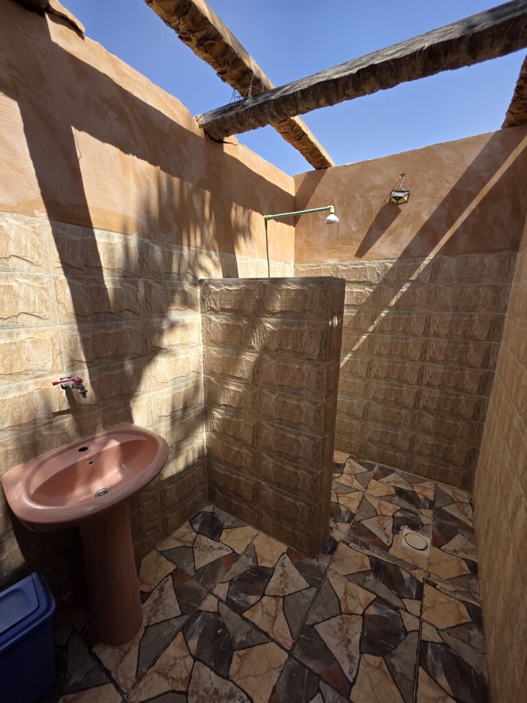 Nomadic Camp Wahiba Sands Oman Bad Private Camp
