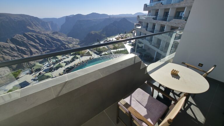 Indigo Jabal Akhdar Oman Balkon