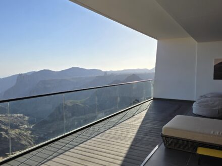 Indigo Jabal Akhdar Oman Suite Balkon