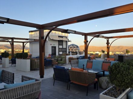 Indigo Jabal Akhdar Dachterrasse Restaurant