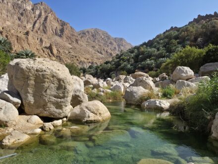 Wadi Tiwi Oman Rundreise Bach