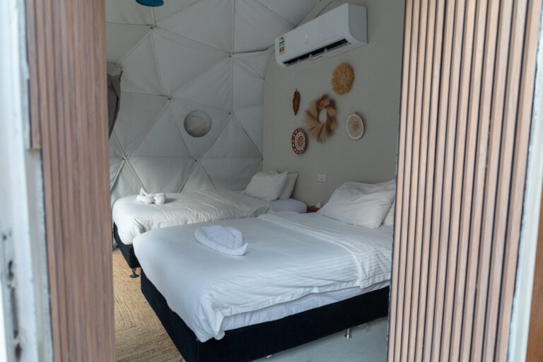 Nomad Inn Tiwi Dome Zimmer