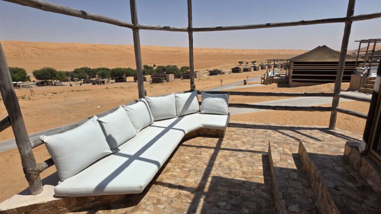 1000 Nights Camp Wahiba Sands Oman Terrasse Luxury