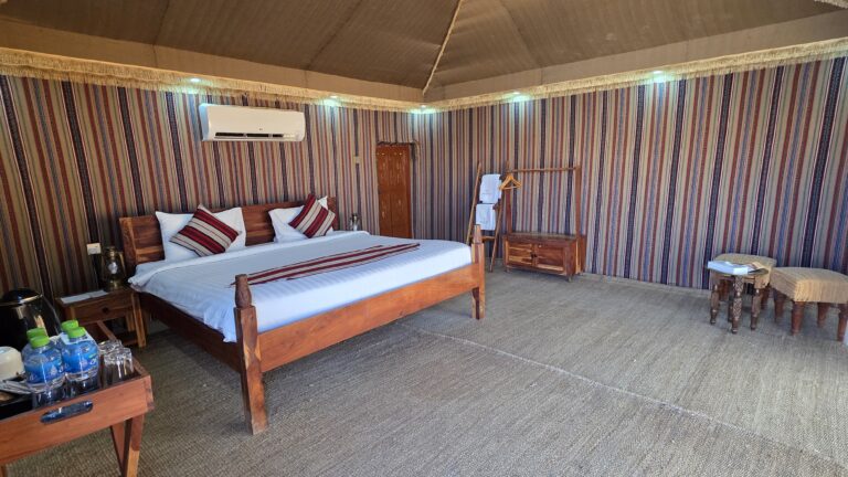 1000 Nights Camp Wahiba Sands Oman Standardzimmer