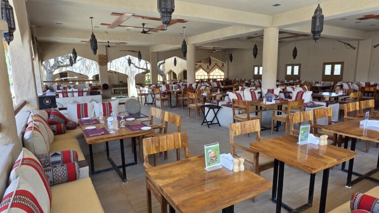 1000 Nights Camp Wahiba Sands Oman Restaurant