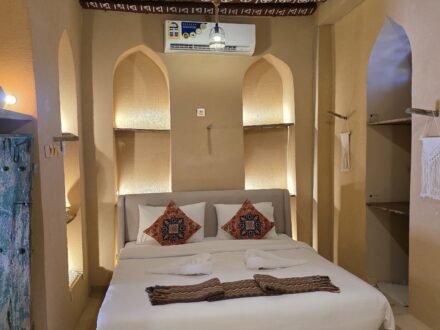 Bait al Muallem Bad Nizwa Oman Boutiquehotel Zimmer