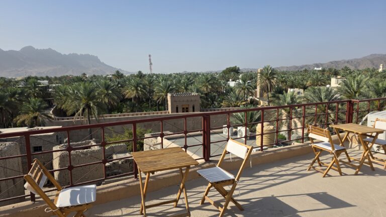 Bait Al Muallem Nizwa Oman kleines Hotel Dachterasse
