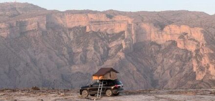 Oman Mietwagen mit Dachzelt